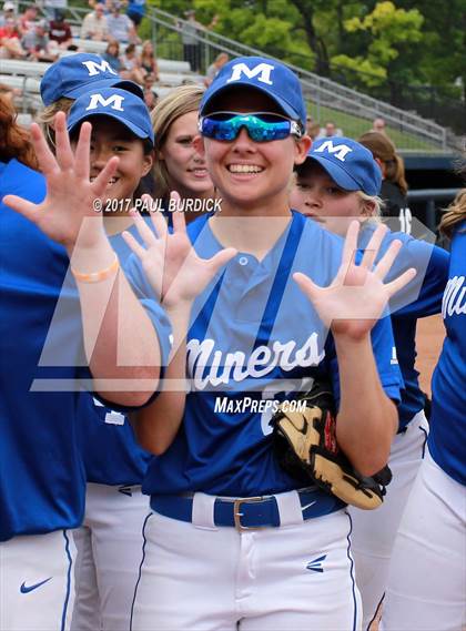 Thumbnail 1 in South Side vs. Minersville (PIAA 2A Final) photogallery.