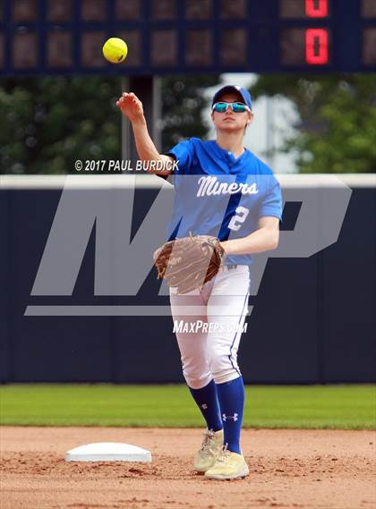 Thumbnail 3 in South Side vs. Minersville (PIAA 2A Final) photogallery.
