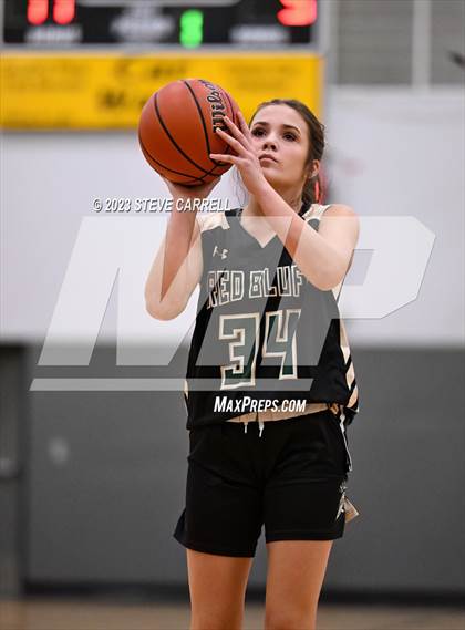 Thumbnail 1 in Fall River @ Red Bluff (Lady Hornet Classic) photogallery.