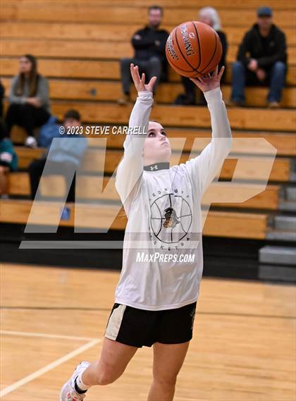 Thumbnail 1 in Fall River @ Red Bluff (Lady Hornet Classic) photogallery.
