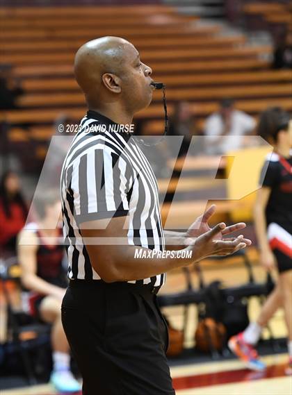 Thumbnail 1 in Oak Hills vs. Valencia photogallery.