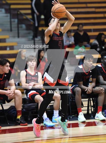 Thumbnail 1 in Oak Hills vs. Valencia photogallery.