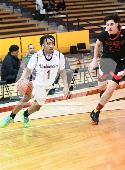 Thumbnail 3 in Oak Hills vs. Valencia photogallery.