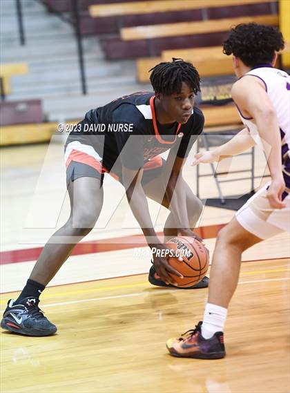 Thumbnail 3 in Oak Hills vs. Valencia photogallery.