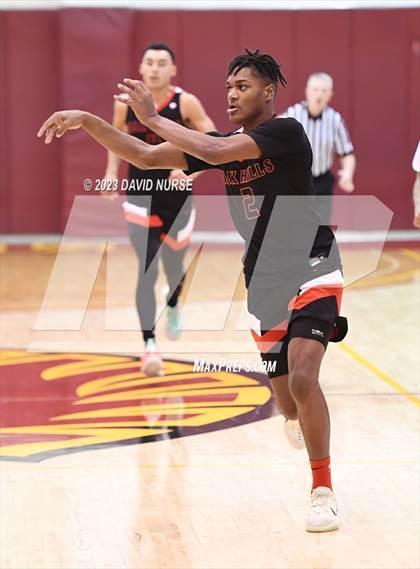 Thumbnail 2 in Oak Hills vs. Valencia photogallery.