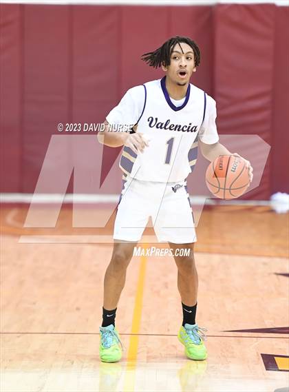 Thumbnail 1 in Oak Hills vs. Valencia photogallery.