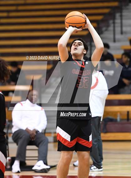 Thumbnail 1 in Oak Hills vs. Valencia photogallery.