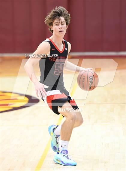 Thumbnail 2 in Oak Hills vs. Valencia photogallery.