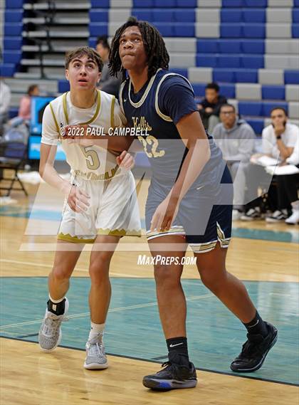 Thumbnail 2 in Yuma Catholic vs Kellis (Winter Hoops Shootout) photogallery.