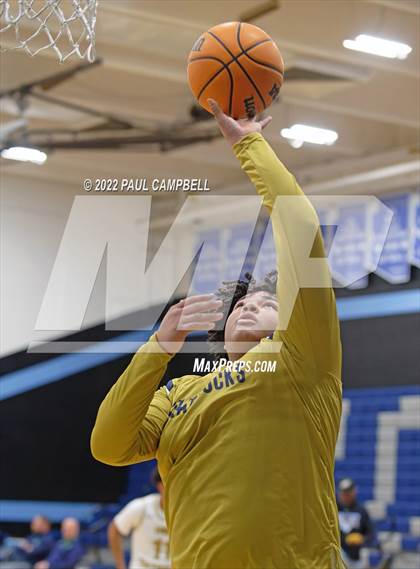 Thumbnail 3 in Yuma Catholic vs Kellis (Winter Hoops Shootout) photogallery.