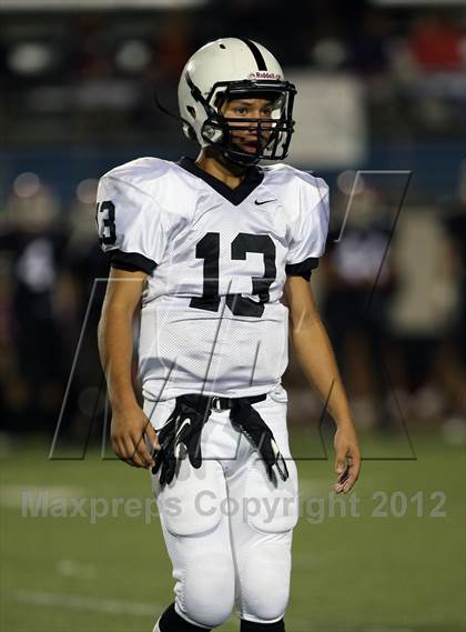 Thumbnail 3 in Gladstone vs. Bassett photogallery.