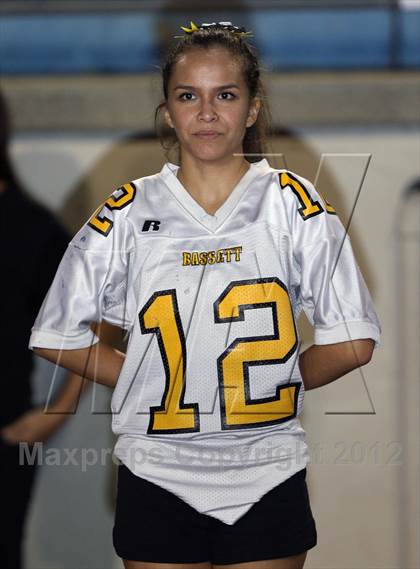 Thumbnail 3 in Gladstone vs. Bassett photogallery.