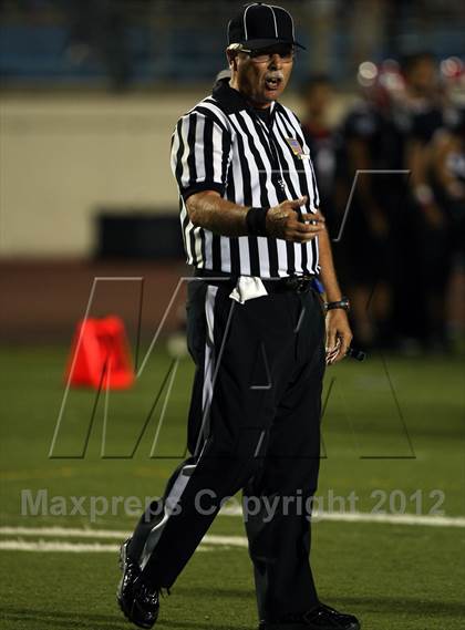 Thumbnail 1 in Gladstone vs. Bassett photogallery.