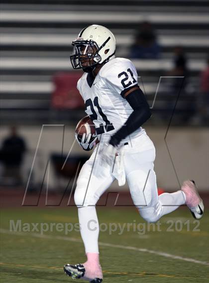 Thumbnail 3 in Gladstone vs. Bassett photogallery.
