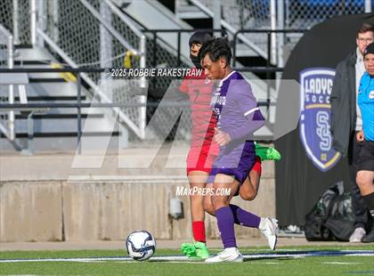 Thumbnail 2 in Hargrave vs. Alvarado (Sulphur Springs 4A Elite Invitational)) photogallery.