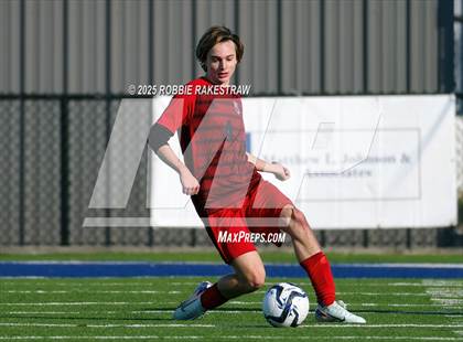 Thumbnail 1 in Hargrave vs. Alvarado (Sulphur Springs 4A Elite Invitational)) photogallery.