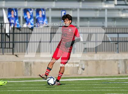 Thumbnail 2 in Hargrave vs. Alvarado (Sulphur Springs 4A Elite Invitational)) photogallery.