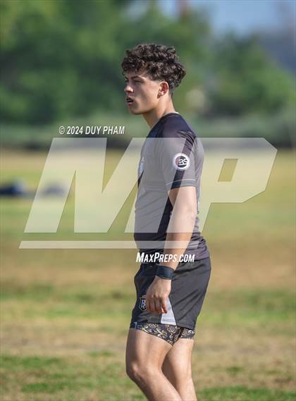 Thumbnail 1 in Servite VS Orange Lutheran photogallery.