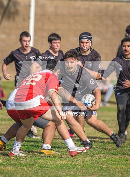 Thumbnail 1 in Servite VS Orange Lutheran photogallery.