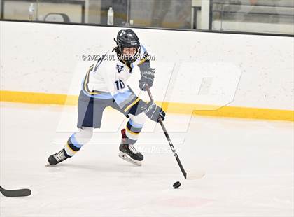 Thumbnail 2 in Valor Christian vs. Standley Lake (CHSAA 5A Quarterfinals) photogallery.
