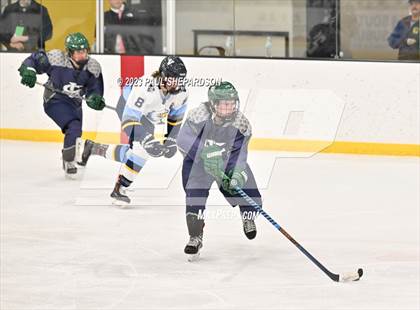 Thumbnail 3 in Valor Christian vs. Standley Lake (CHSAA 5A Quarterfinals) photogallery.