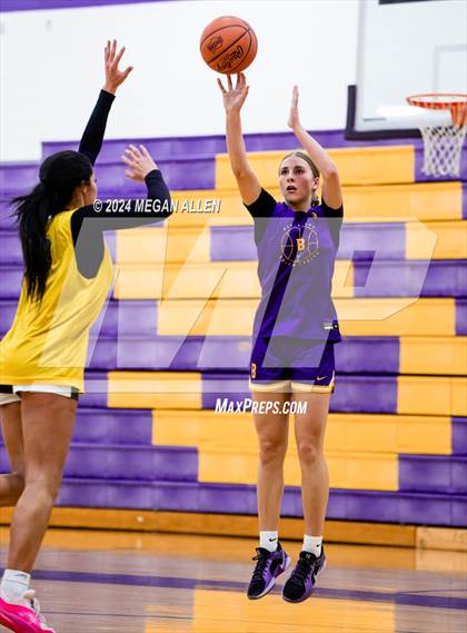 Thumbnail 1 in Centerville @ Bellbrook (Scrimmage) photogallery.