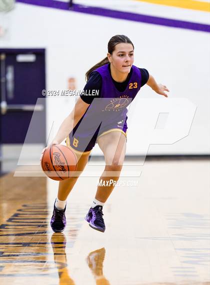 Thumbnail 3 in Centerville @ Bellbrook (Scrimmage) photogallery.