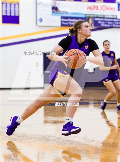 Thumbnail 1 in Centerville @ Bellbrook (Scrimmage) photogallery.