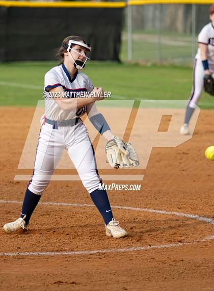 Thumbnail 2 in Harnett Central @ Terry Sanford photogallery.