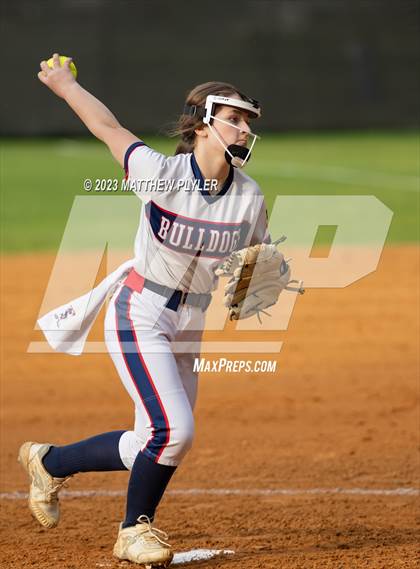 Thumbnail 2 in Harnett Central @ Terry Sanford photogallery.