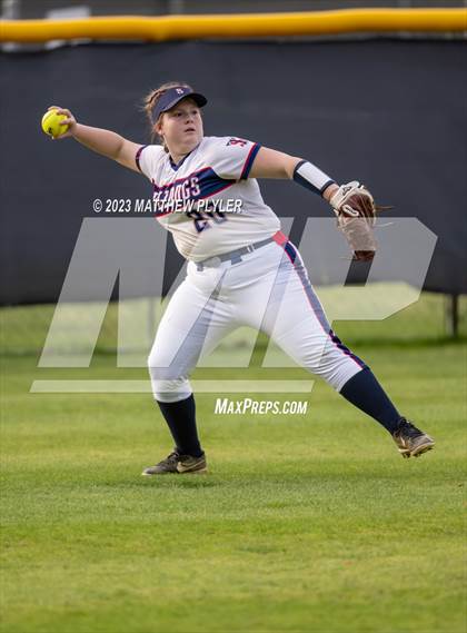 Thumbnail 1 in Harnett Central @ Terry Sanford photogallery.
