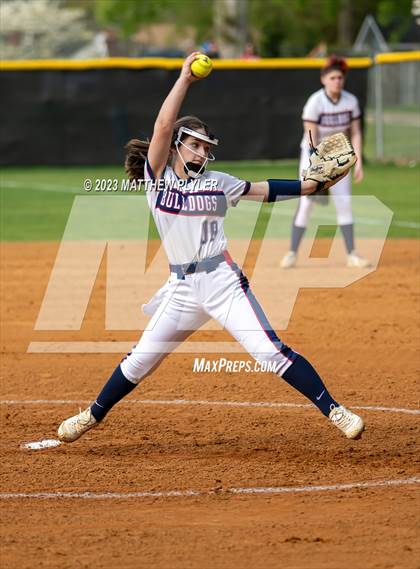 Thumbnail 2 in Harnett Central @ Terry Sanford photogallery.