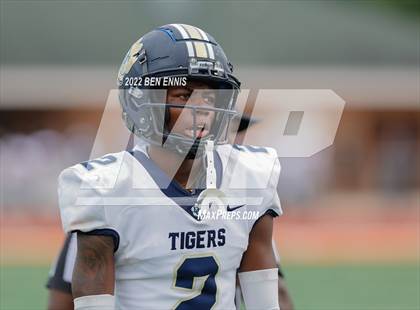 Thumbnail 3 in Lithia Springs vs Douglas County (2022 Inner City Classic) photogallery.