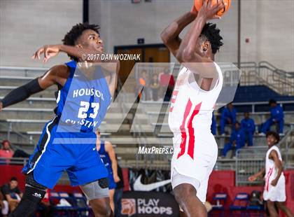 Thumbnail 3 in Houston Christian vs. South Garland (Thanksgiving Hoopfest) photogallery.