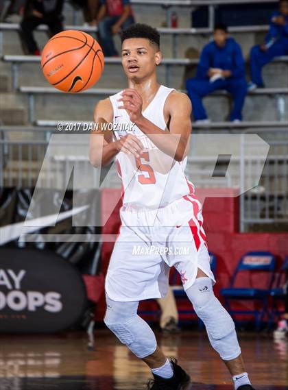 Thumbnail 2 in Houston Christian vs. South Garland (Thanksgiving Hoopfest) photogallery.