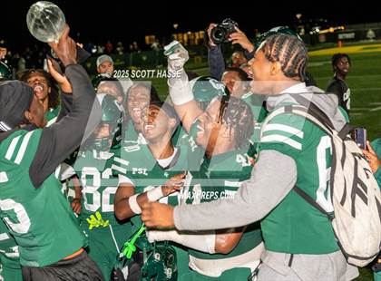 Thumbnail 1 in Central Catholic @ Cass Tech photogallery.