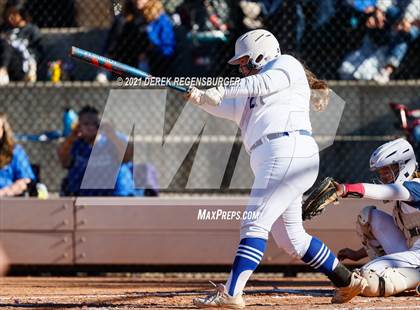 Thumbnail 3 in Broomfield vs Legacy (CHSAA 5A playoff Rd 1) photogallery.