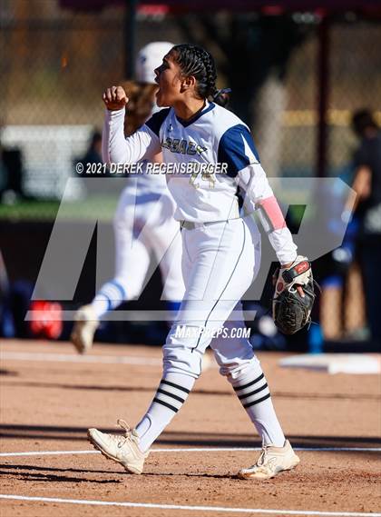 Thumbnail 1 in Broomfield vs Legacy (CHSAA 5A playoff Rd 1) photogallery.