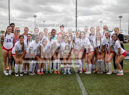 Thumbnail 3 in Rouse vs. Leander (UIL Soccer 5A Region IV Regional Final) photogallery.