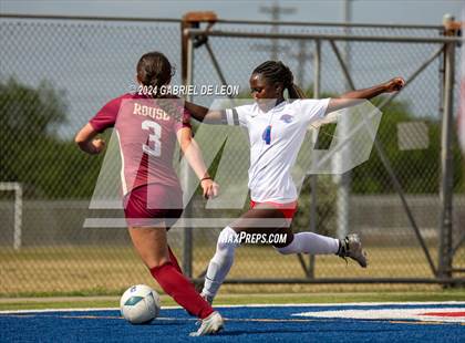 Thumbnail 3 in Rouse vs. Leander (UIL Soccer 5A Region IV Regional Final) photogallery.