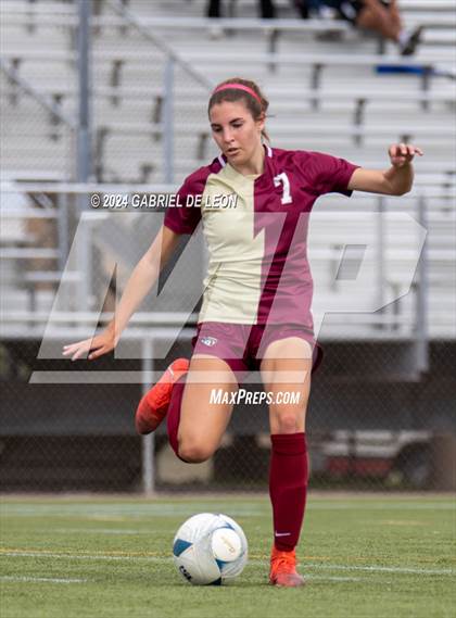 Thumbnail 3 in Rouse vs. Leander (UIL Soccer 5A Region IV Regional Final) photogallery.