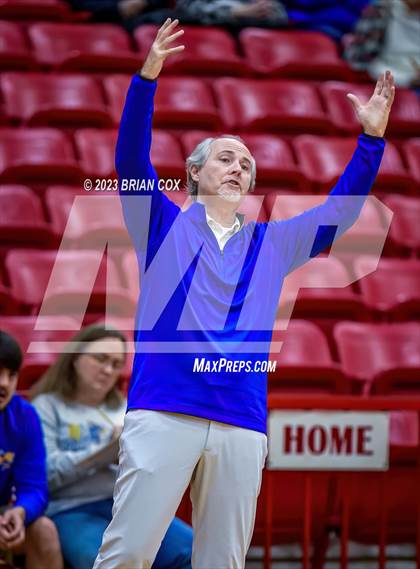 Thumbnail 2 in Omaha vs Mountain View (Arvest Tournament) photogallery.