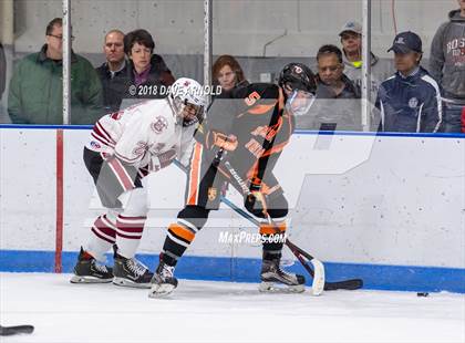 Thumbnail 2 in Kimball Union Academy vs Salisbury School (Flood-Marr) photogallery.