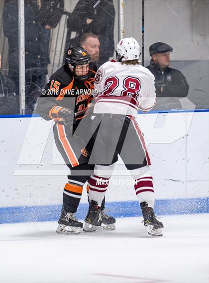 Thumbnail 2 in Kimball Union Academy vs Salisbury School (Flood-Marr) photogallery.