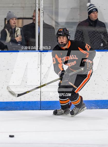 Thumbnail 3 in Kimball Union Academy vs Salisbury School (Flood-Marr) photogallery.