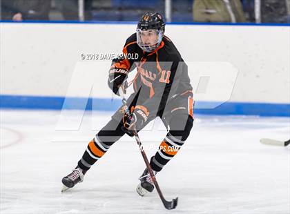 Thumbnail 2 in Kimball Union Academy vs Salisbury School (Flood-Marr) photogallery.