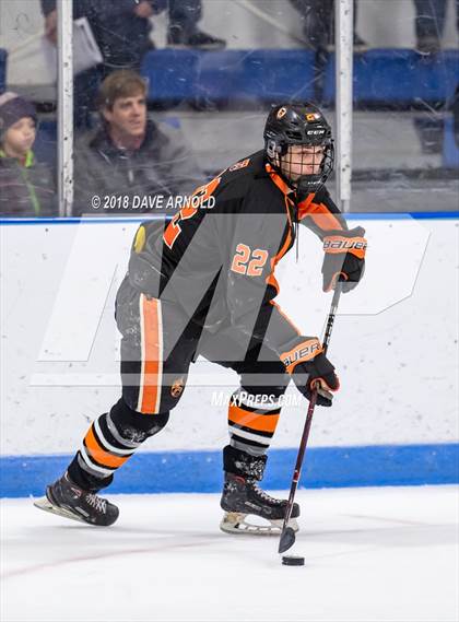 Thumbnail 3 in Kimball Union Academy vs Salisbury School (Flood-Marr) photogallery.