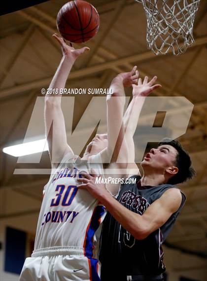 Thumbnail 1 in Chilton County vs Thorsby (Chilton County Tournament) photogallery.