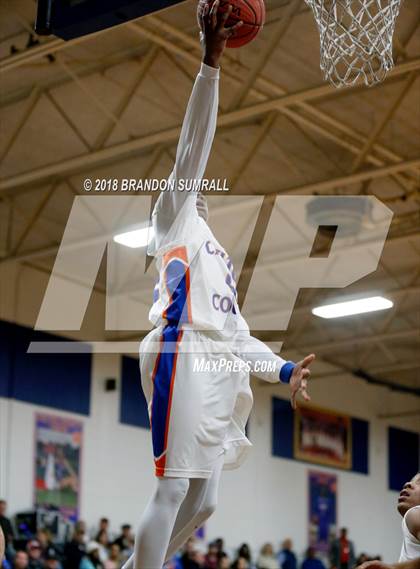 Thumbnail 1 in Chilton County vs Thorsby (Chilton County Tournament) photogallery.