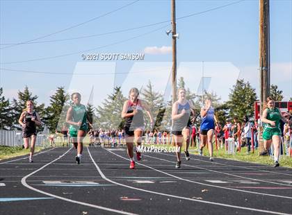 Thumbnail 3 in Logan Invitational Track Meet photogallery.